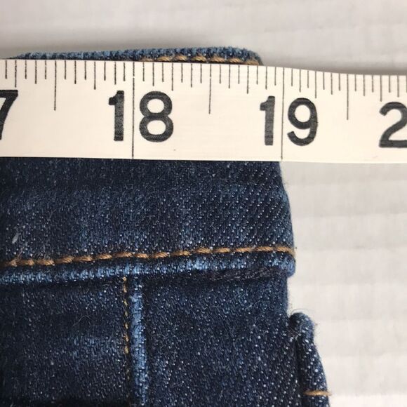 LEVI'S SAN FRANCISCO Denim Jean Capri Skimmer Womens Size 38 Ankle Crop‎ Bermuda - Picture 10 of 11